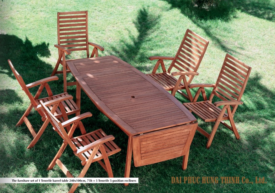 Tenerife barrel table and recliners by Dai Phuc Hung Thinh Furniture